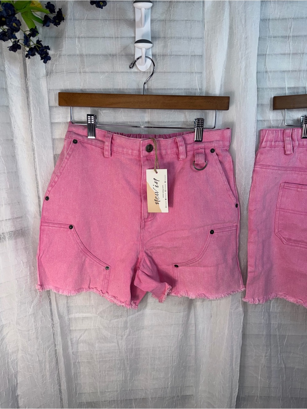 Very J Pink Frayed-Hem Utility Denim Shorts